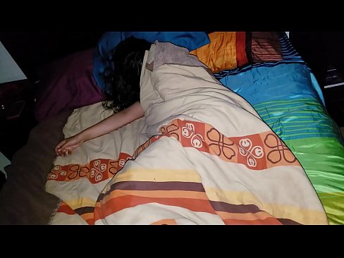 ❤️ Fillastro reprendendo á súa nova madrasta mentres ela dorme. ☑ Porno en % gl.xxxdeutschepornos.ru % ❌️
